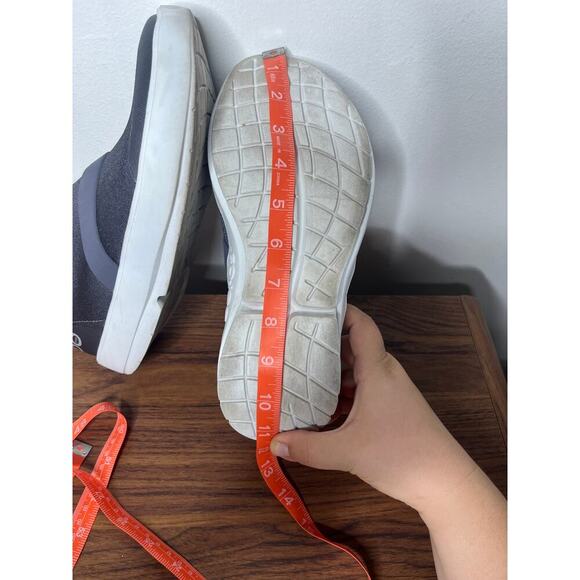 Oofos OOmg Low Fiber Oofoam Recovery Sneaker Active Womens sz 10 EU41 Comfort - Picture 8 of 9